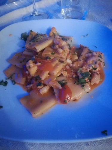 paccheri-al-ragu-di-branzino